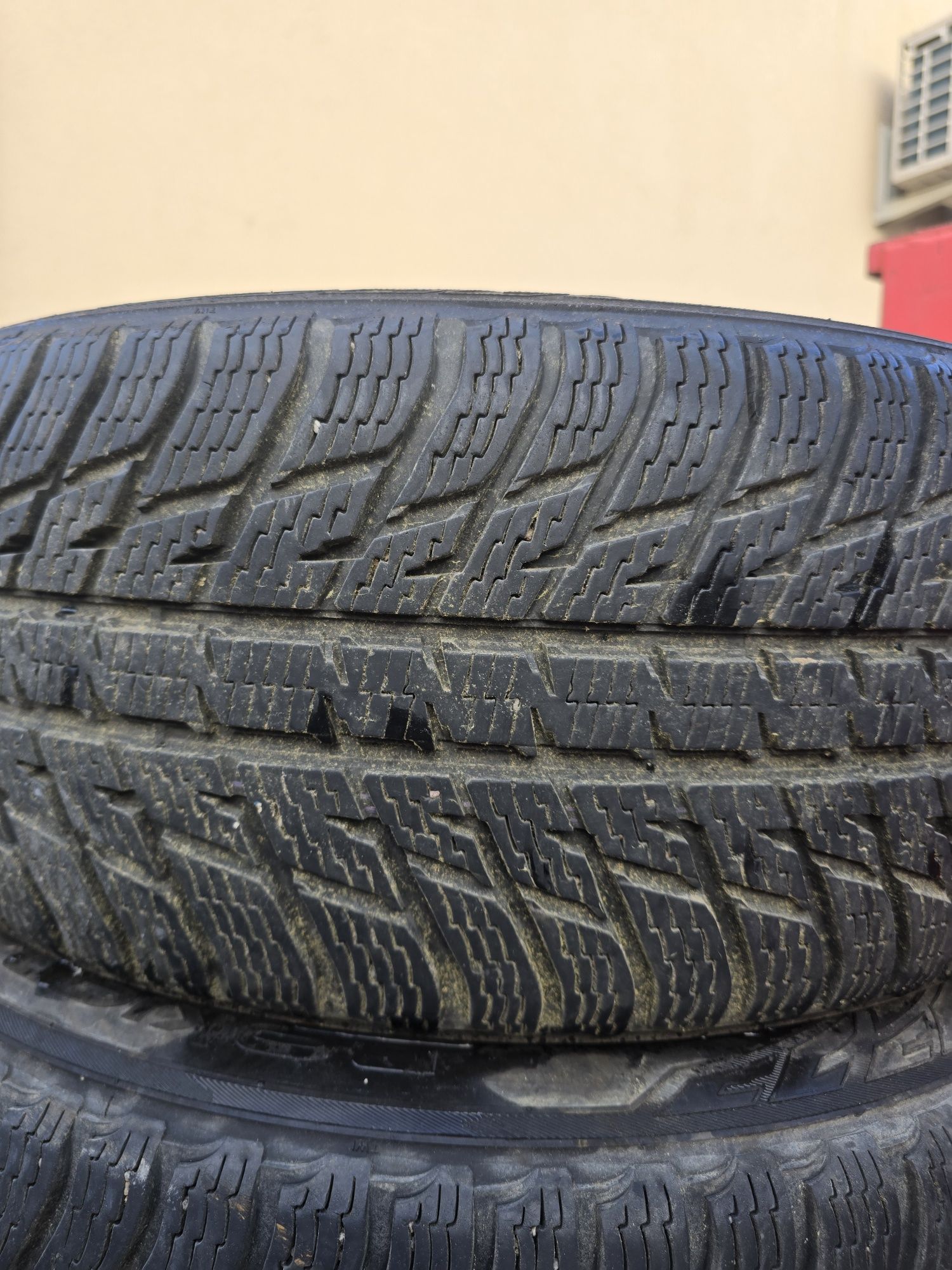 Opony 235 55 R 17 Nokian