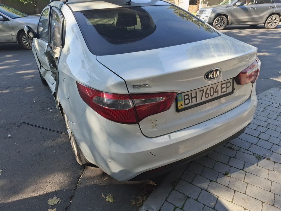 Продам або обміняю кіа ріо