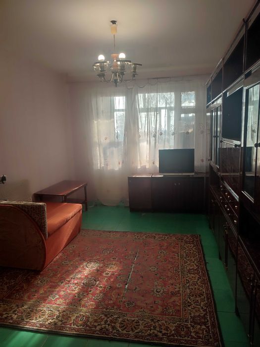 Продам двухкомнатную квартиру на Юбилейной.