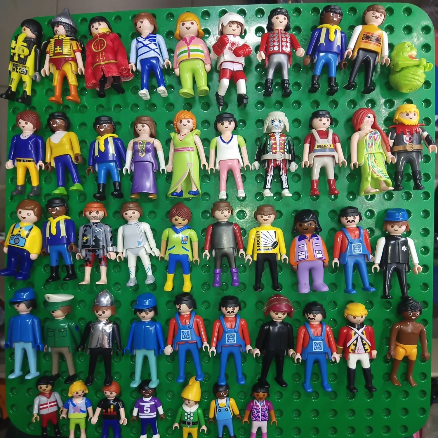 Фигурки человечки Playmobil Geobra Плеймобил животные конструктор