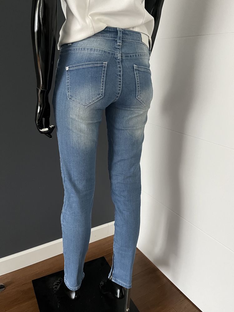 Eva Minge r. 36 jeansy skinny