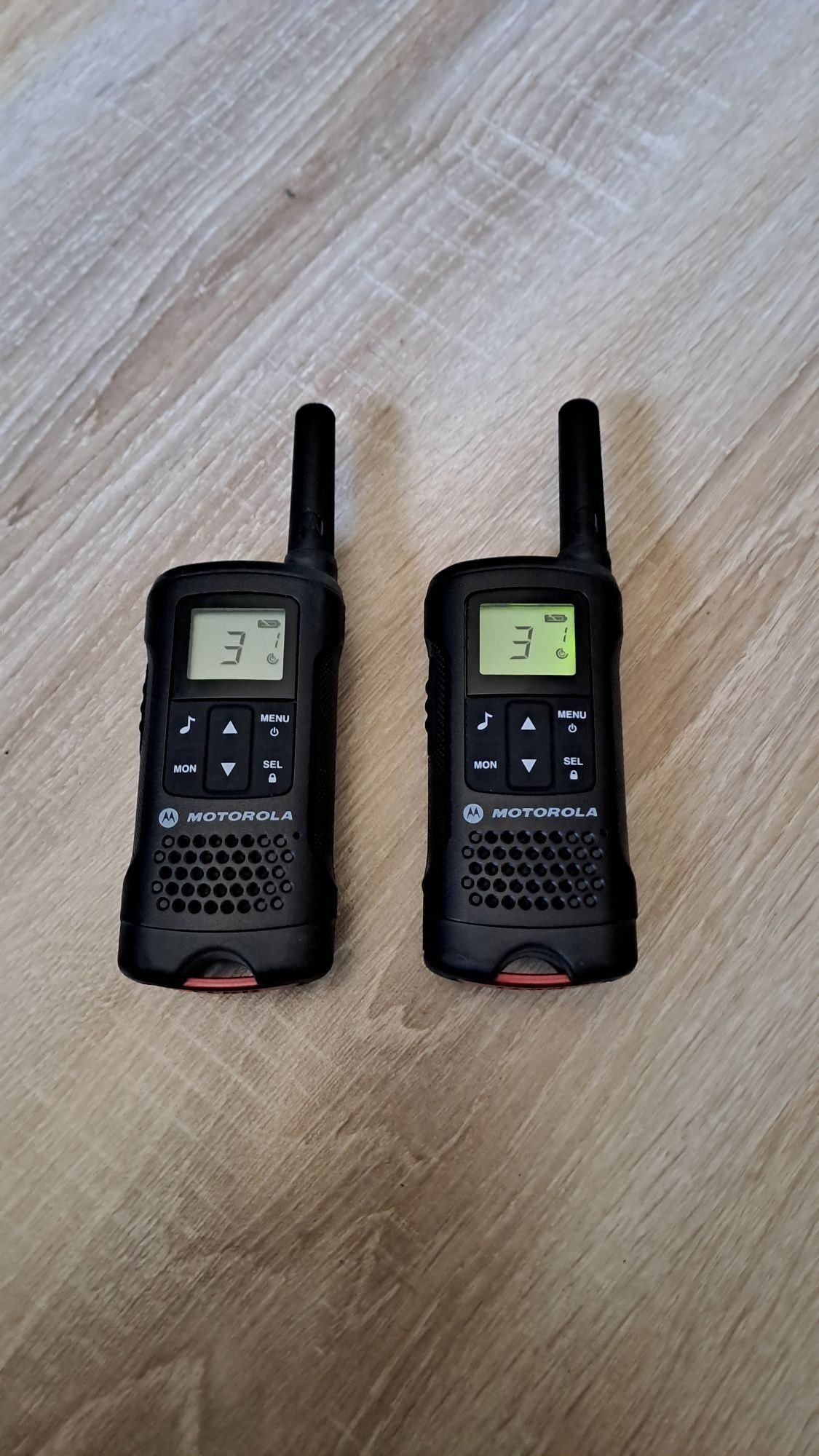 Krotkofalowki Motorola T60 z osprzętem