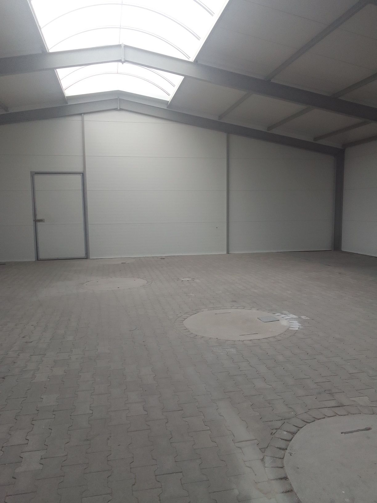 Do wynajęcia hala magazynowa 186 M2 Dorotowo
