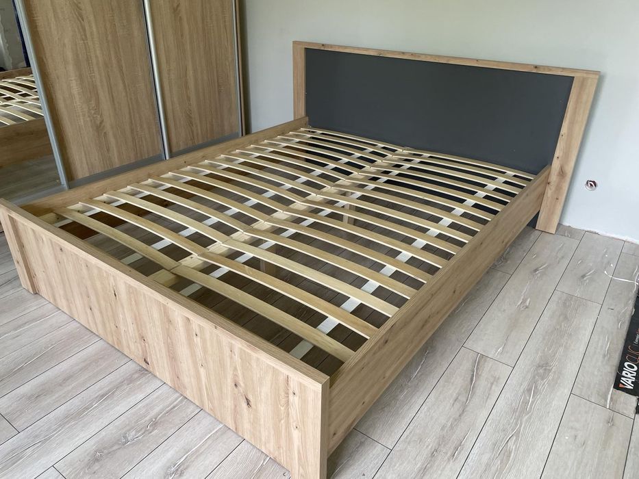 Двоспальне ліжко Домініка з ламелями