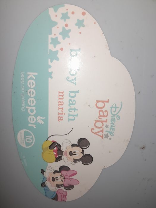 Banheira de bebe+ berco ( alcova) 10€