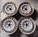Диски з ковпаками на VW T5 16H2 6.5J 5*120