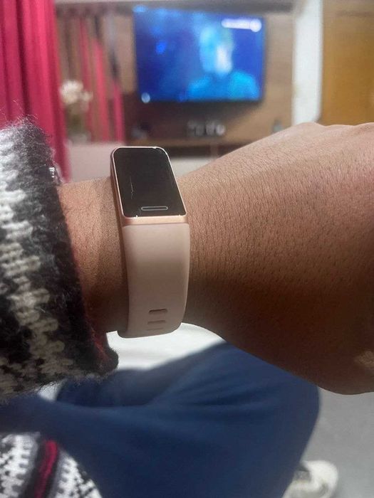 Водонепроницаемый смарт-браслет DOOGEE DG Band