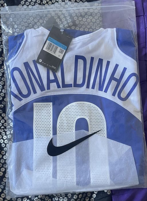 Camisola Alternativa Brasil 04/06- Ronaldinho 10