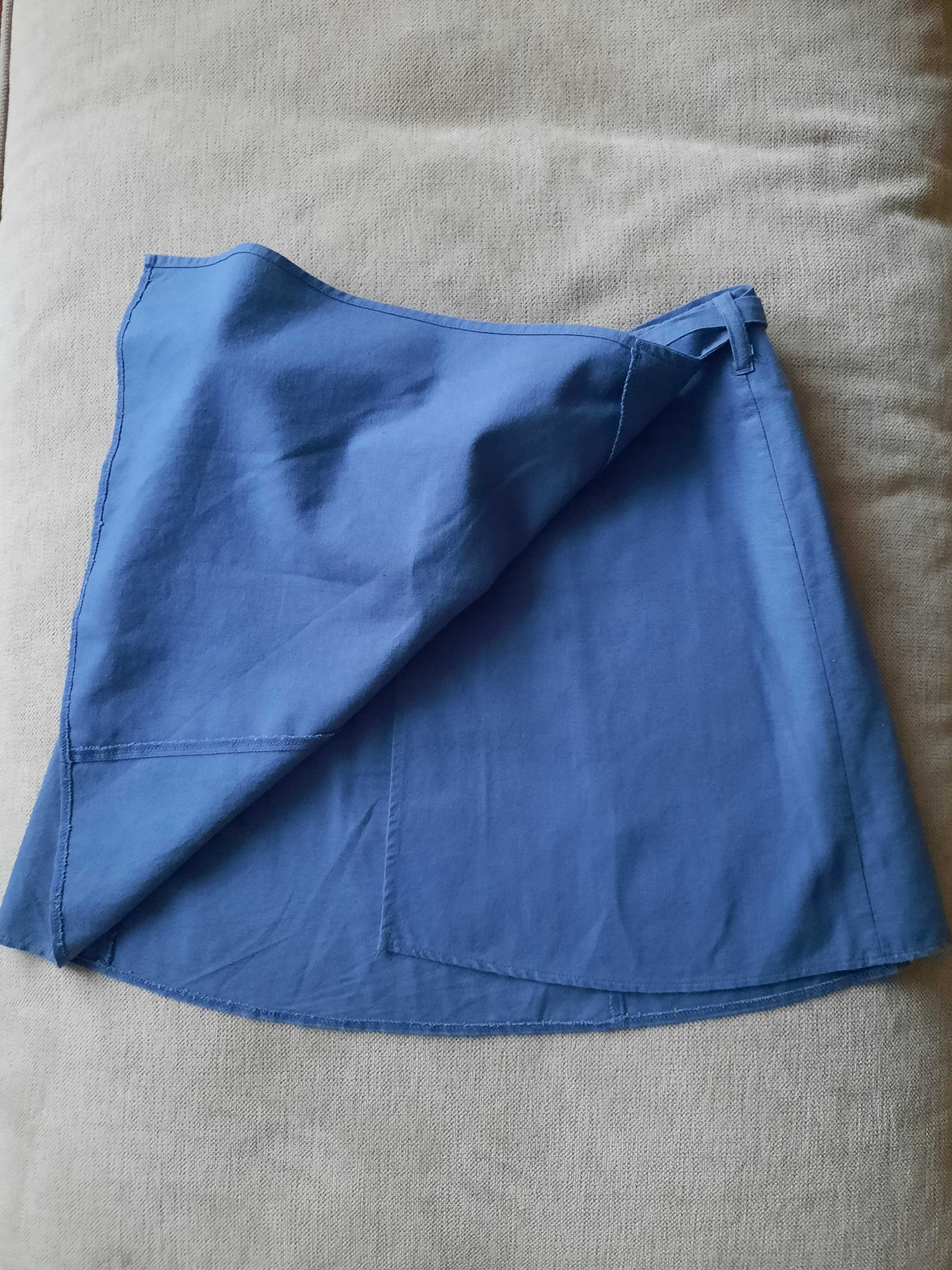 Saia azul traçada