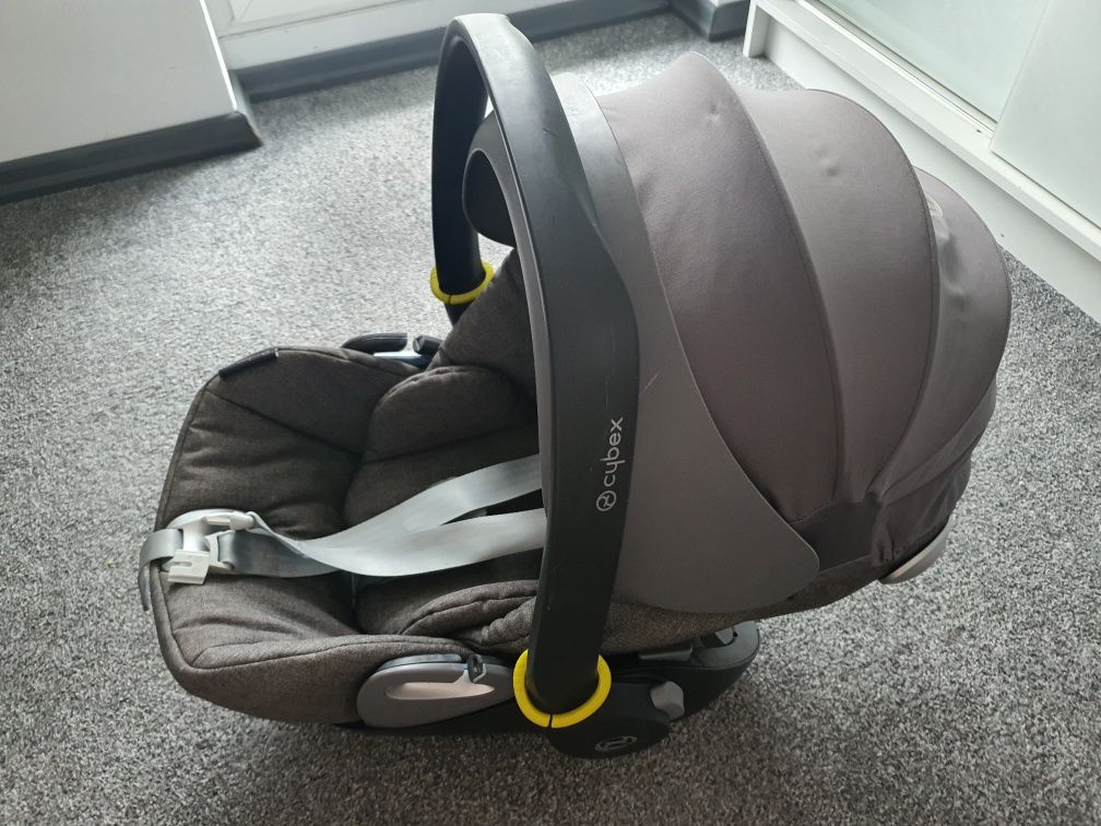 Fotelik samochodowy Cybex Cloud Q Plus