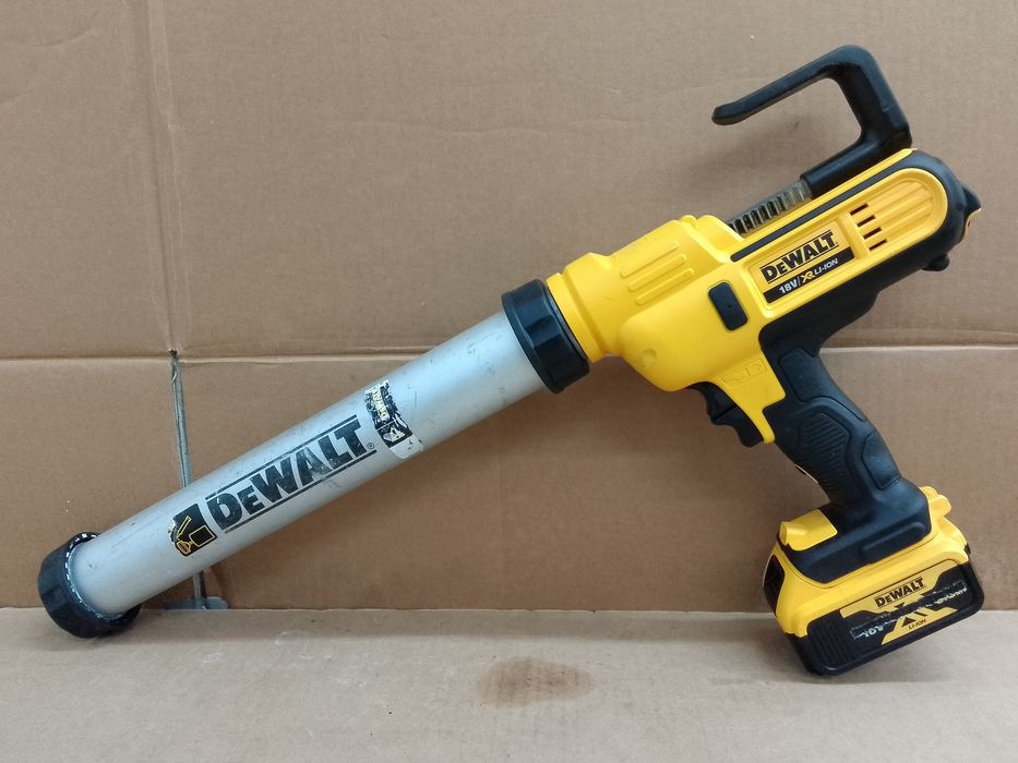 DeWalt DCE580 Silikoniarka Akumulatorowa Wyciskacz 18V 5.0Ah 2021r