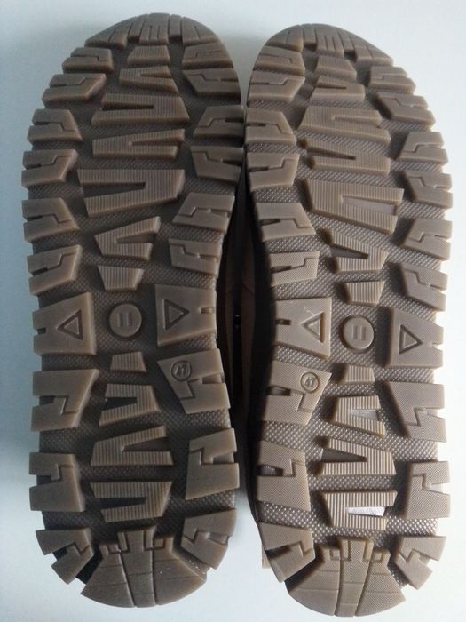 Ботинки демисезонные 47 размера