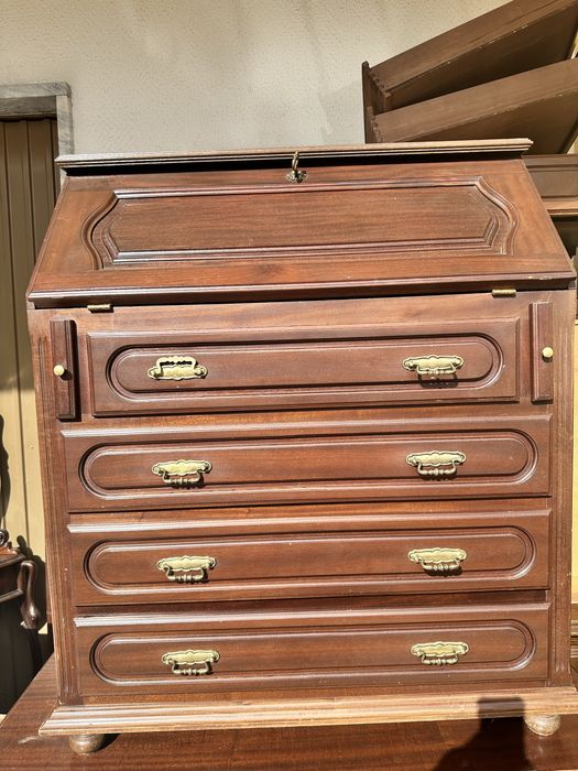 Secretaria antiga madeira macica