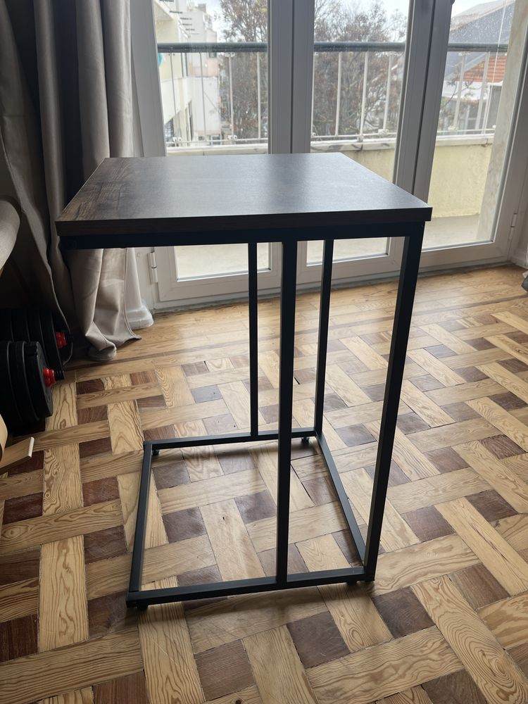 Mesa auxiliar 40 x 40 cm em castanho claro e preto TROY