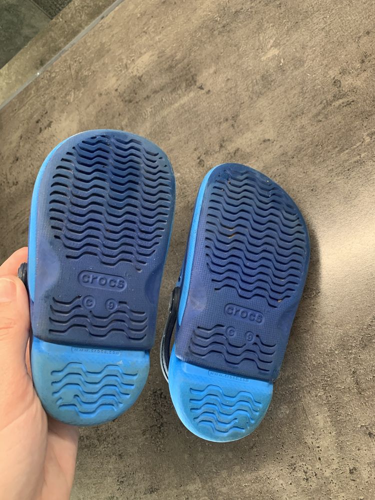 Сабо,сандалі,взуття Crocs c9
