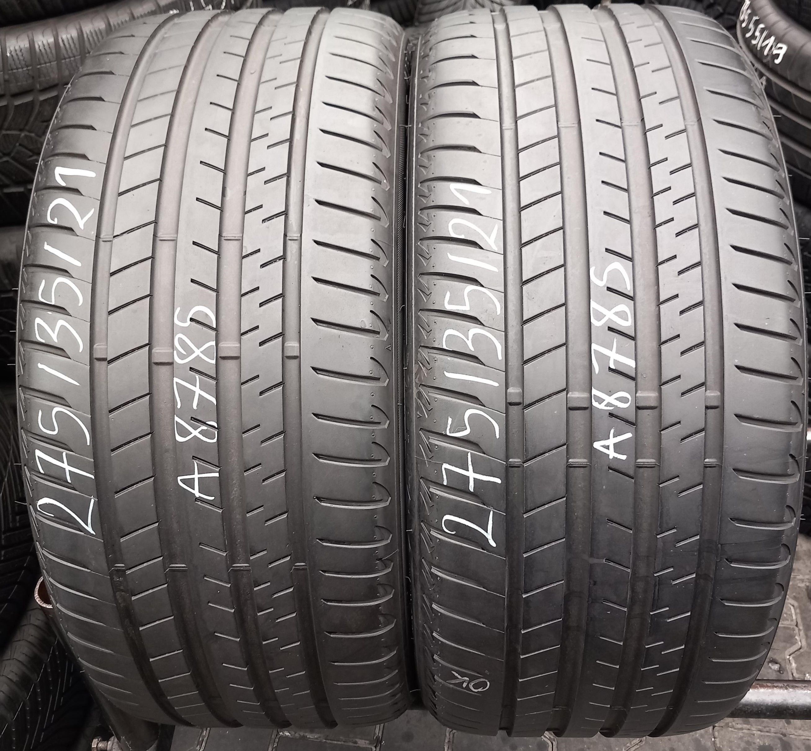 275/35/21 Bridgestone Alenza 001 H:BMW RFT 103Y