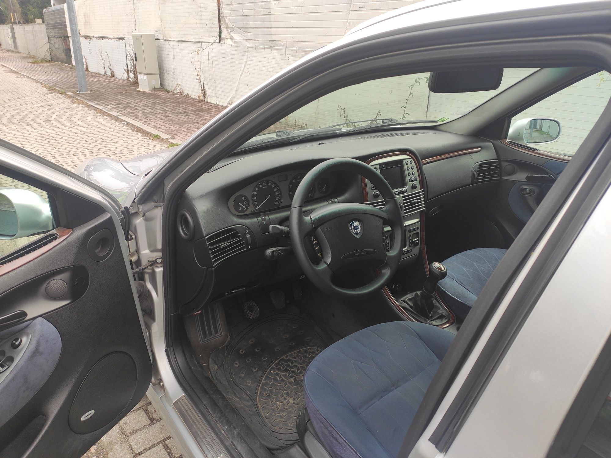 Lancia Lybra 2.0 20V 5 Cilindros GPL