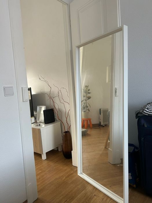 Espelho IKEA NISSEDAL Branco 65x150 cm – Excelente Estado!