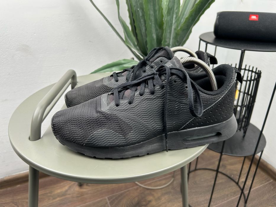Оригінал! Кросівки Nike Air Max Tavas 43 розмір М05778