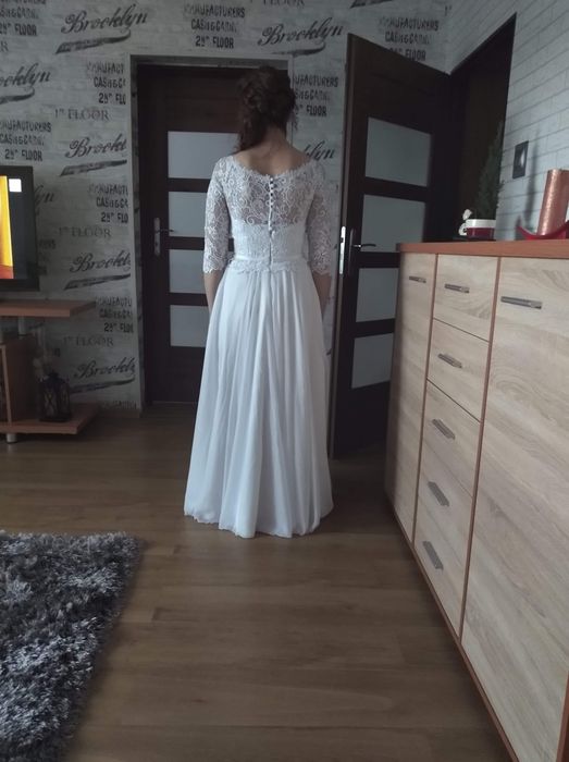 Suknia ślubna - śliczna