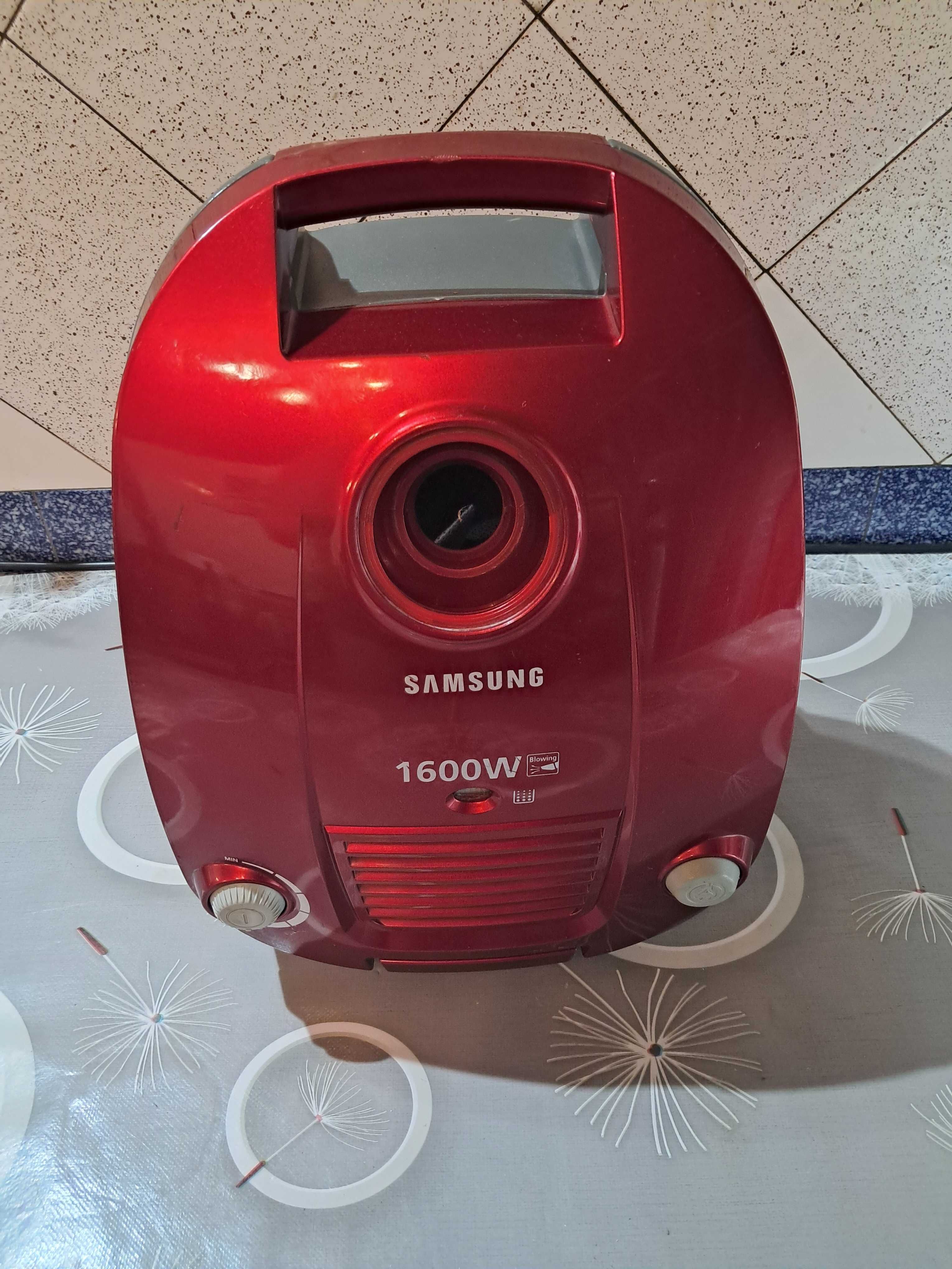 пылесос SAMSUNG 1600 Вт с многоразовым мешком