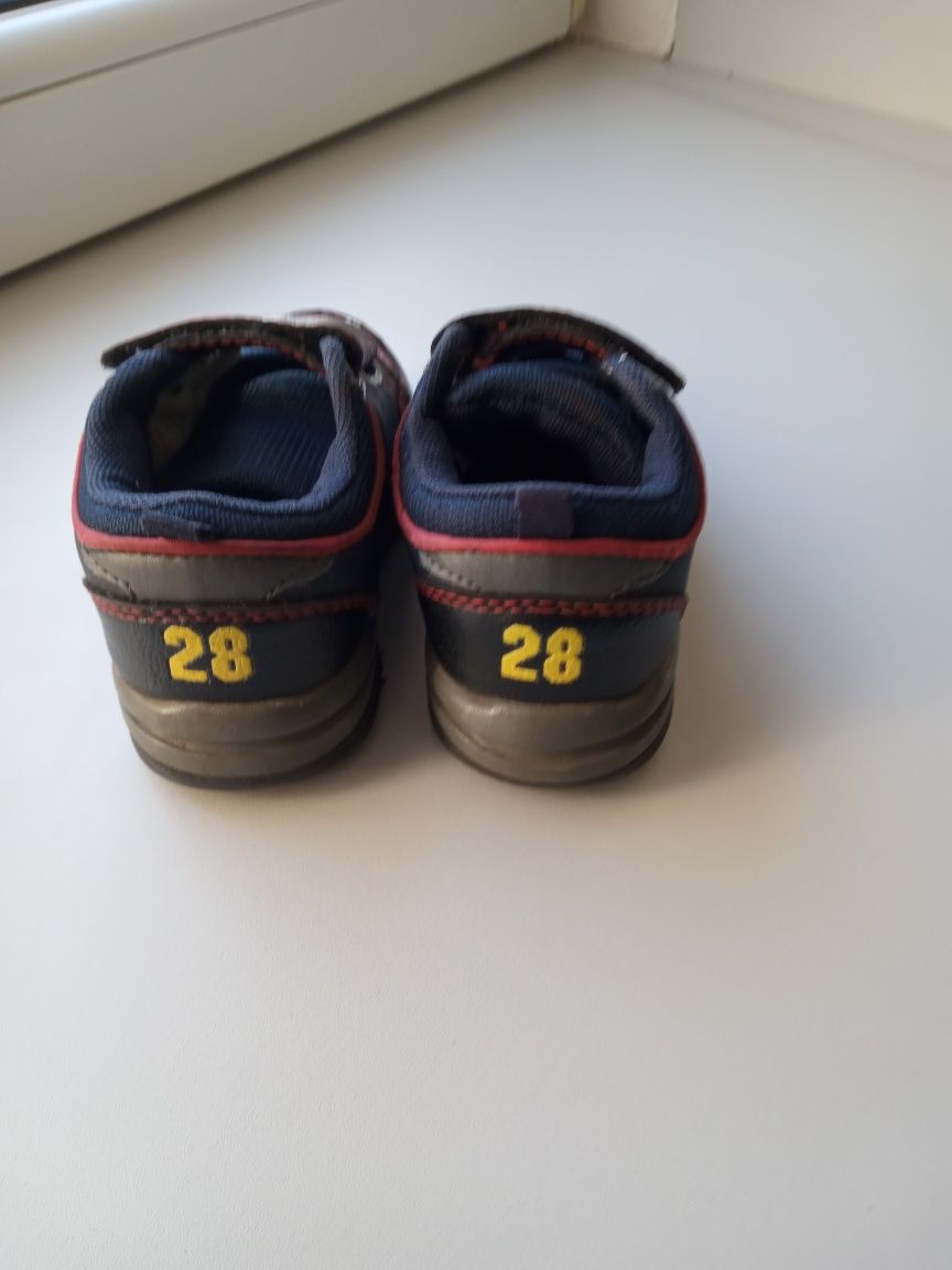 Buty dziecięce roz 23