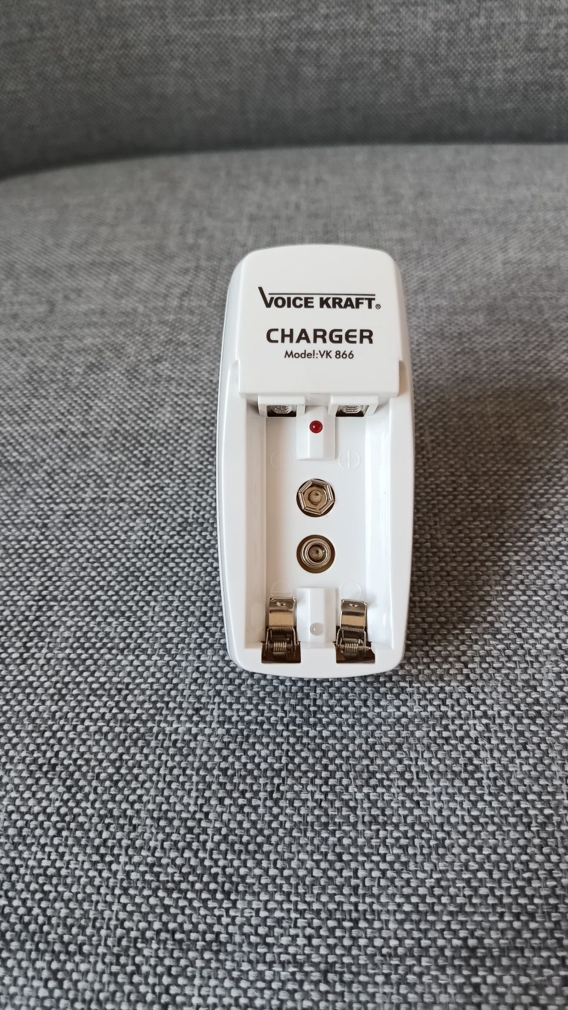 Ładowarka "Charger" do baterii, akumulatorków