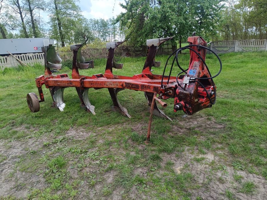 Pług obrotowy 4 skibowy , Naud