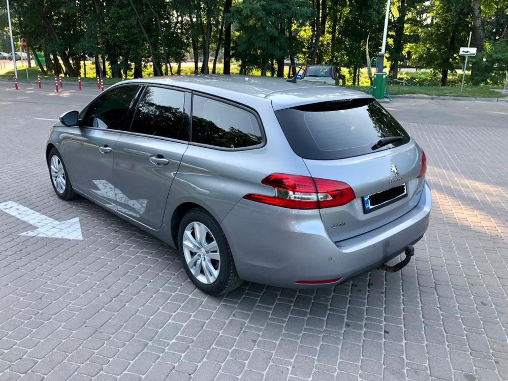 Аренда выкуп Пежо 308 (Peugeot-308 SW) 2015 г.в. универсал