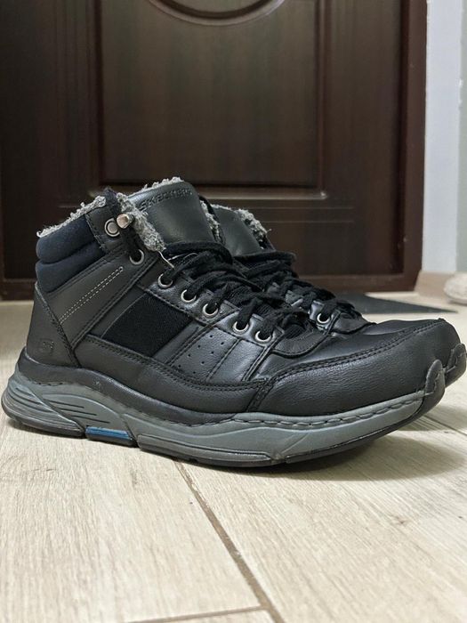 Чоловічі черевики Skechers