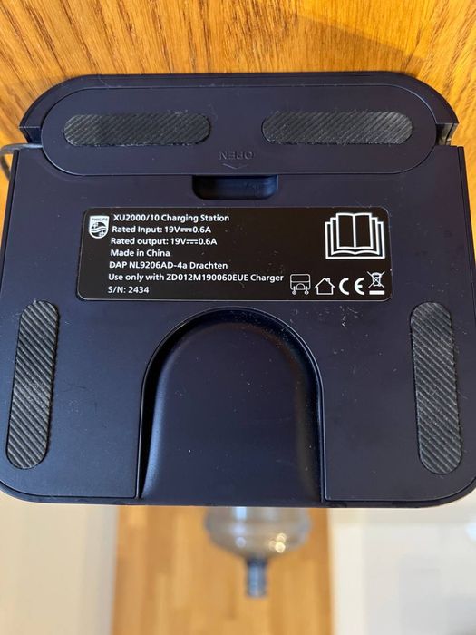 Робот-пилосос Philips XU2000/10 – миючий, у відмінному стані!