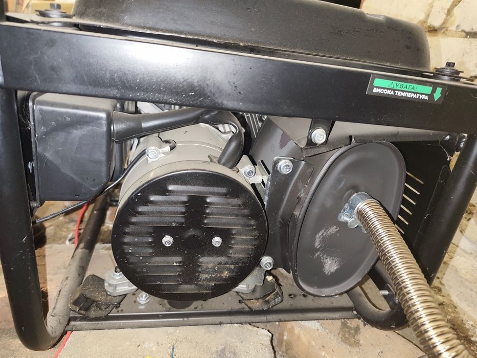 Продам генератор 3квт