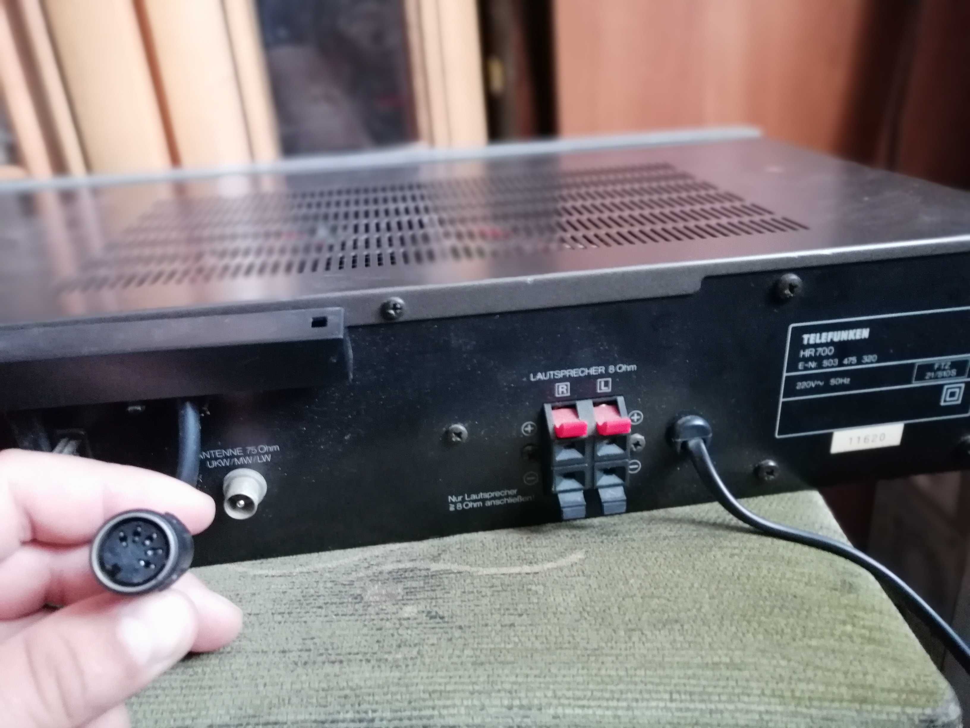 amplituner telefunken hr 700