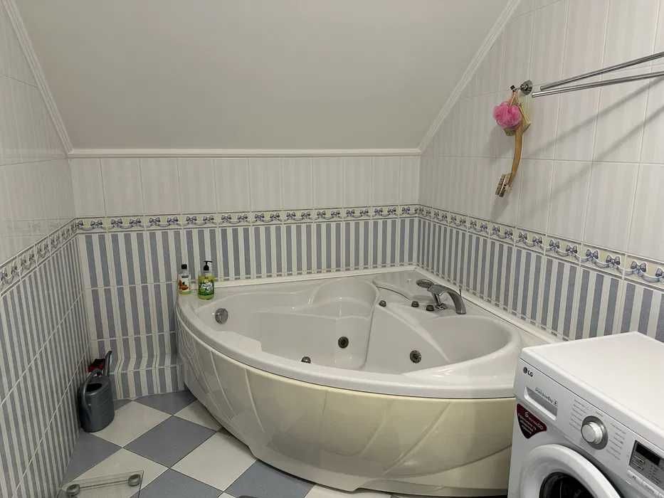 08 Подобово коттедж будинок пляж басейн сауна камін до 10 осіб Гнідин