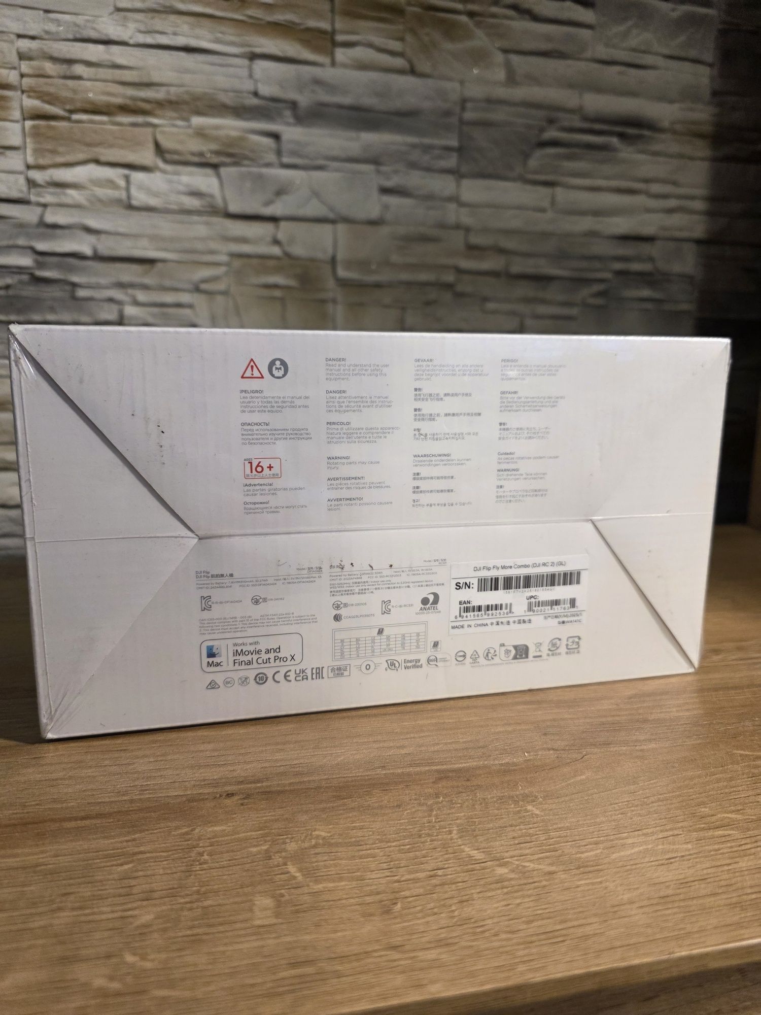 Nowy dron DJI Flip Rc2 - Fly More Combo -