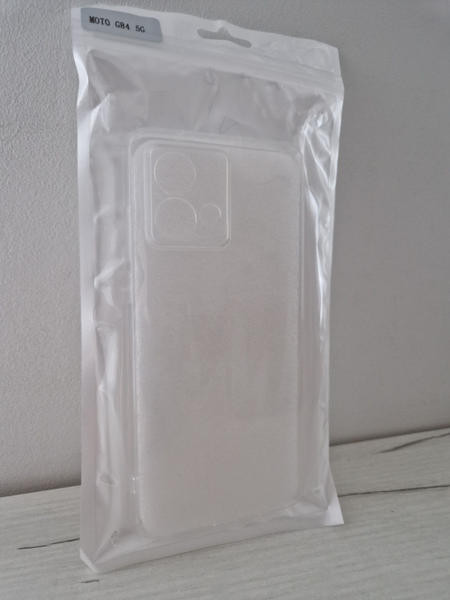 Ultra Clear 1mm Case do Motorola Moto G84 5G Przezroczysty