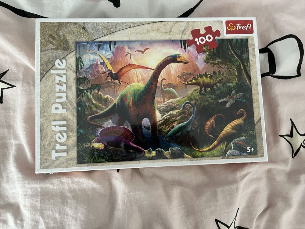 Puzzle dinozaury