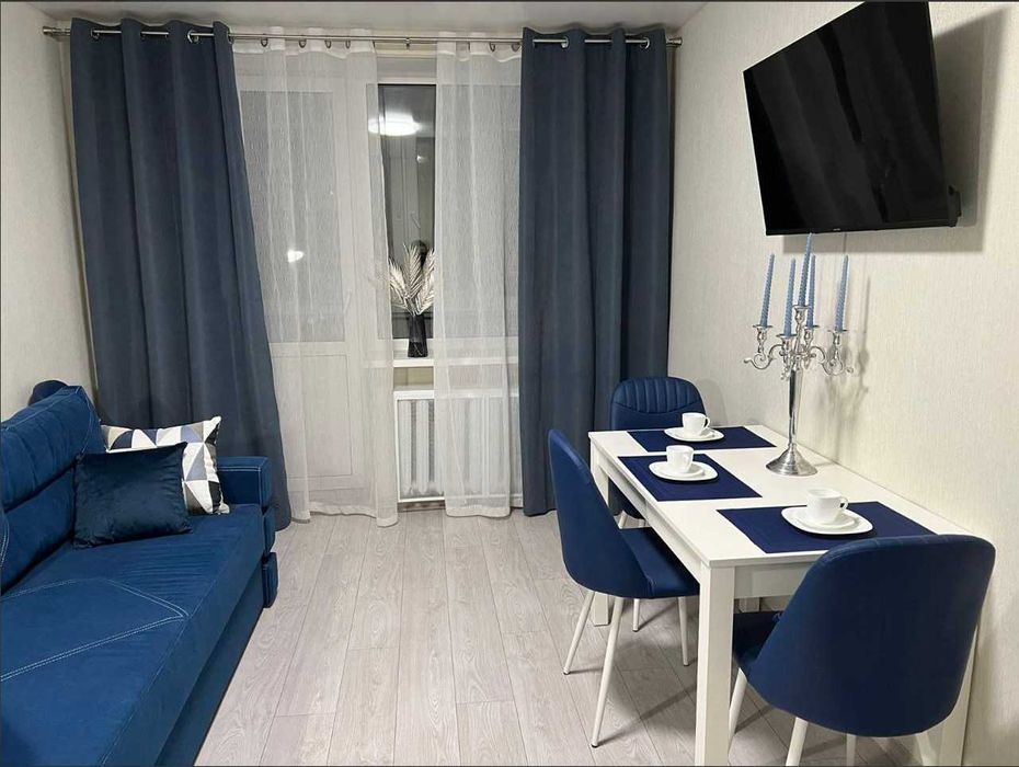 Свіжа двокімнатна квартира в самому центрі.Документи Новий рік