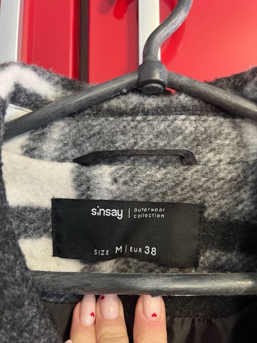 Пальто в клітинку sinsay!