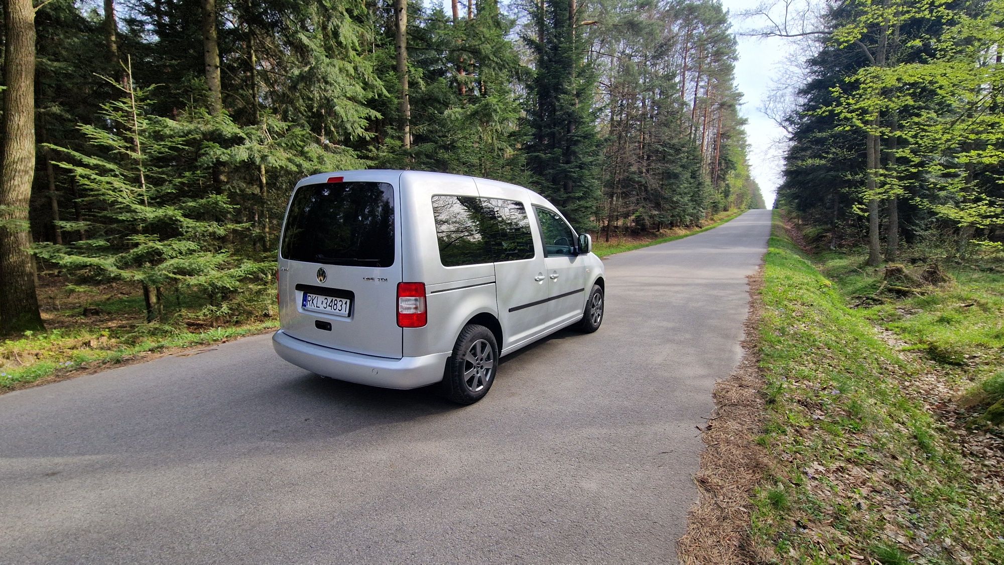 Volkswagen Caddy 1.9 TDI ! 5 osobowy, 2009 Rok