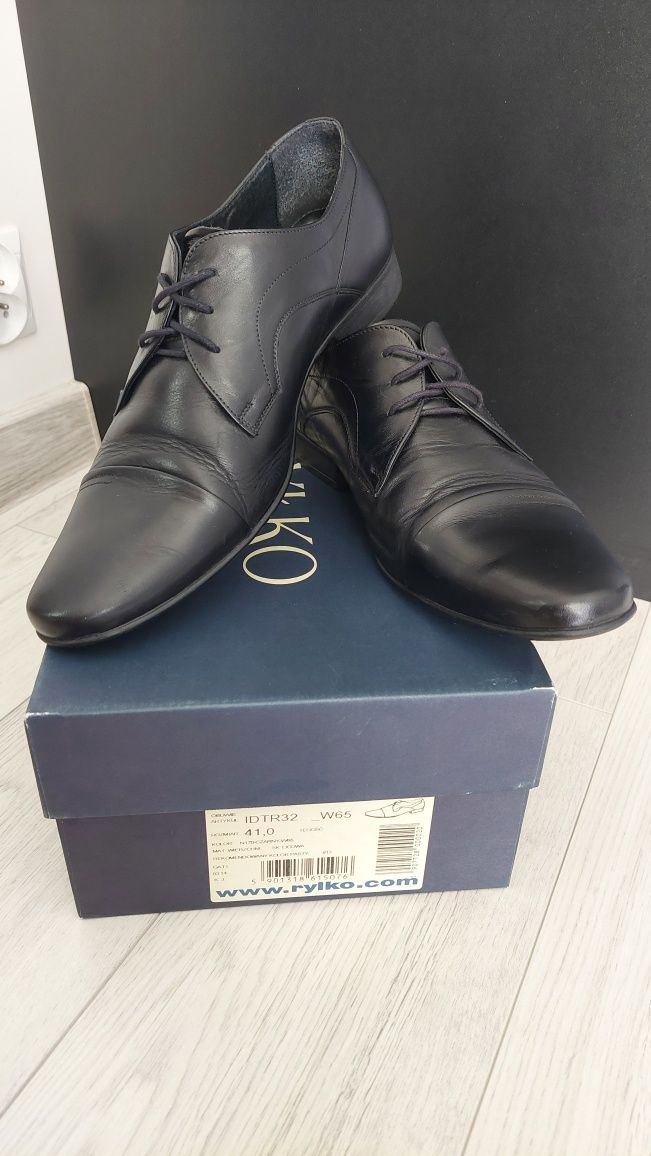 Buty wizytowe, pantofle skórzane Ryłko r. 41 na nogę 42.5