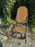 Fotel bujany rattanowy