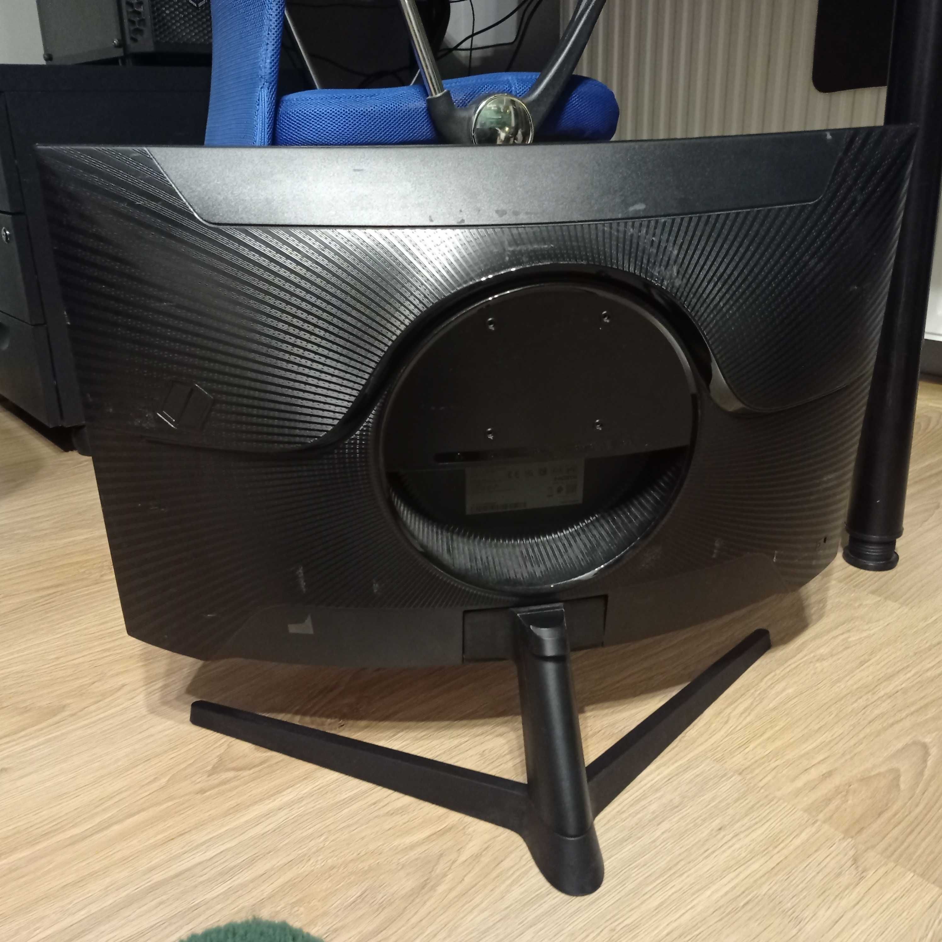 Monitor Samsung 27 cali Uszkodzony