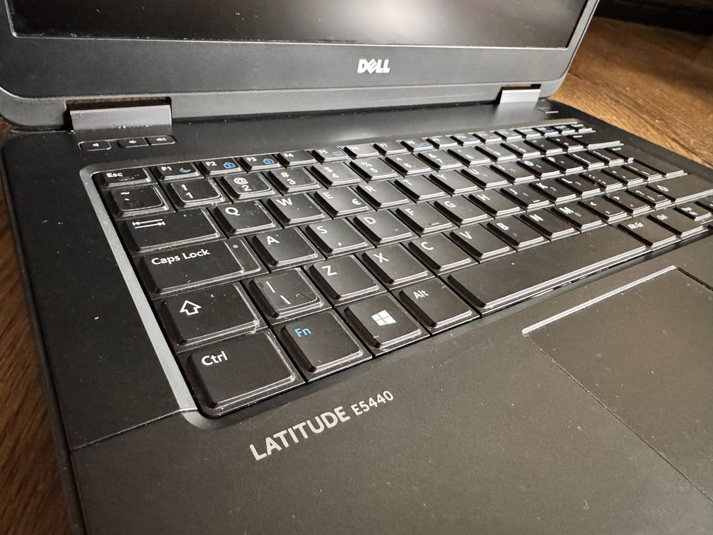 Laptop DELL Latitude E5440