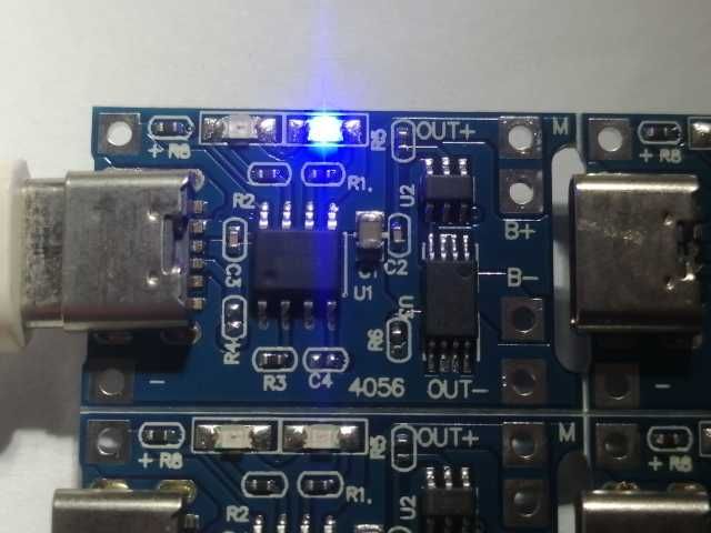 Модуль плата зарядки и защиты Li-ion TP4056 USB type-C для 18650 21700