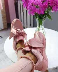 Кросівки польща пудра/ рожеві з бантом