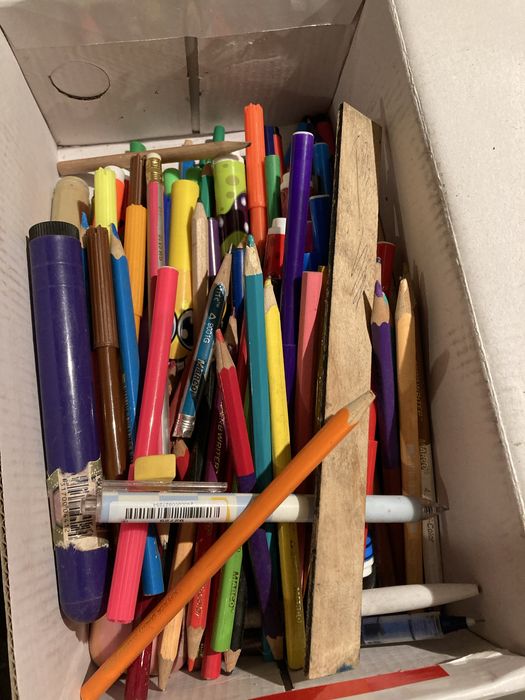 Ручки шариковые на запчасти