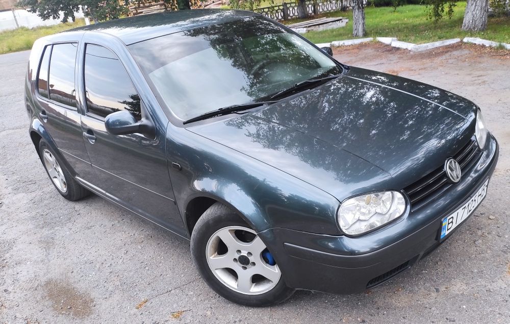 Гольф 4 1.4, 2002