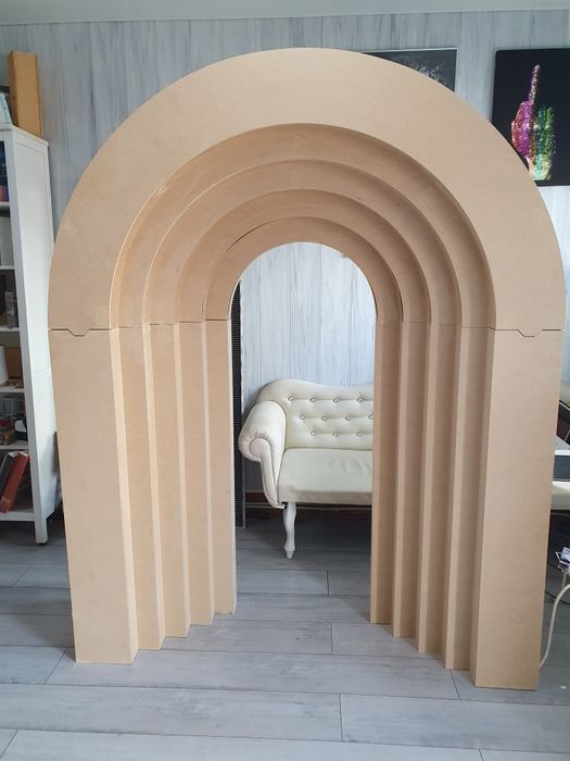 Ścianki dekoracyjne na wymiar - gładkie, ryflowane, 3d