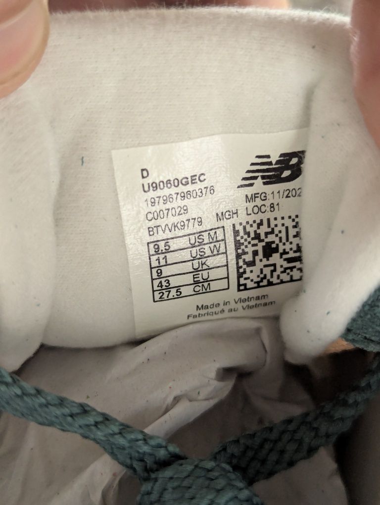 ОРИГІНАЛ! Чоловічі кросівки New Balance 9060 (42 ½; 43)